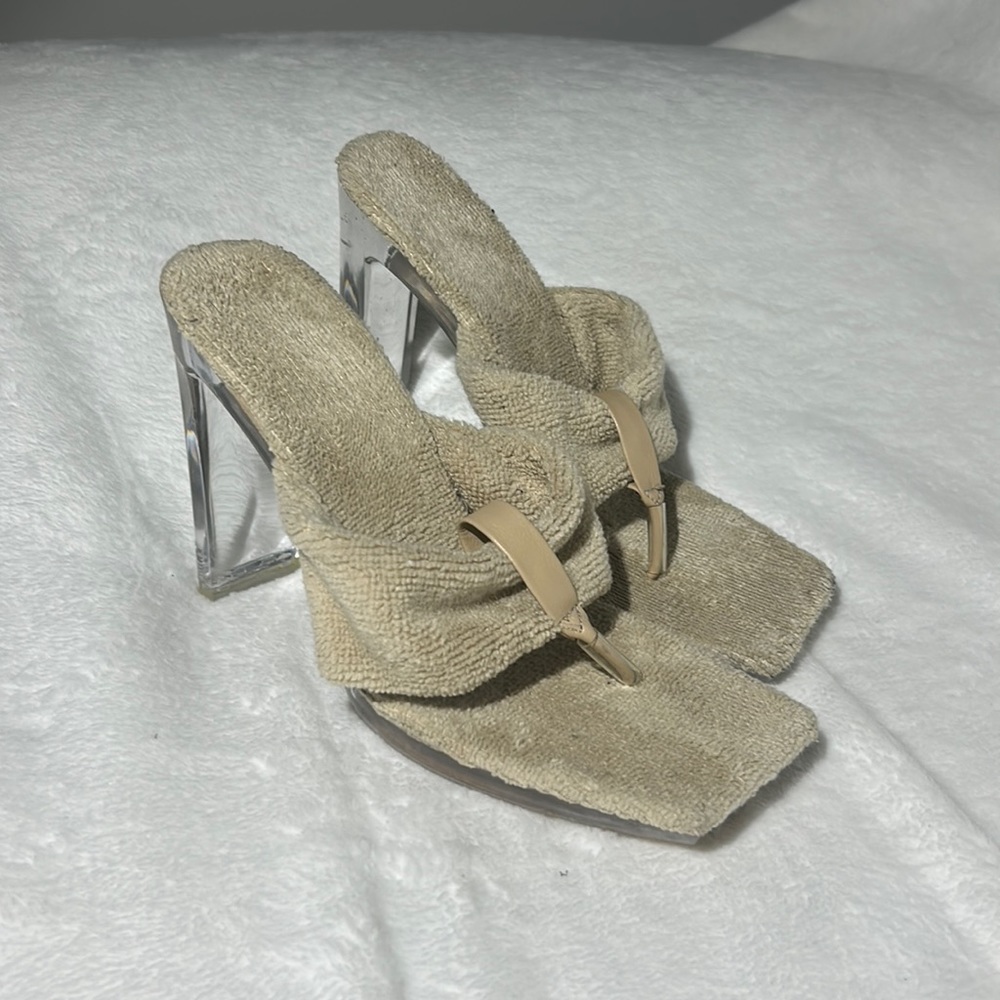 Furry square toe heels